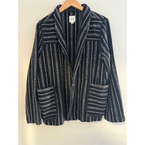 Gap Sweater Blanket Baja Jacket Bohemian Wool Black & White Size Small - Picture 1 of 8